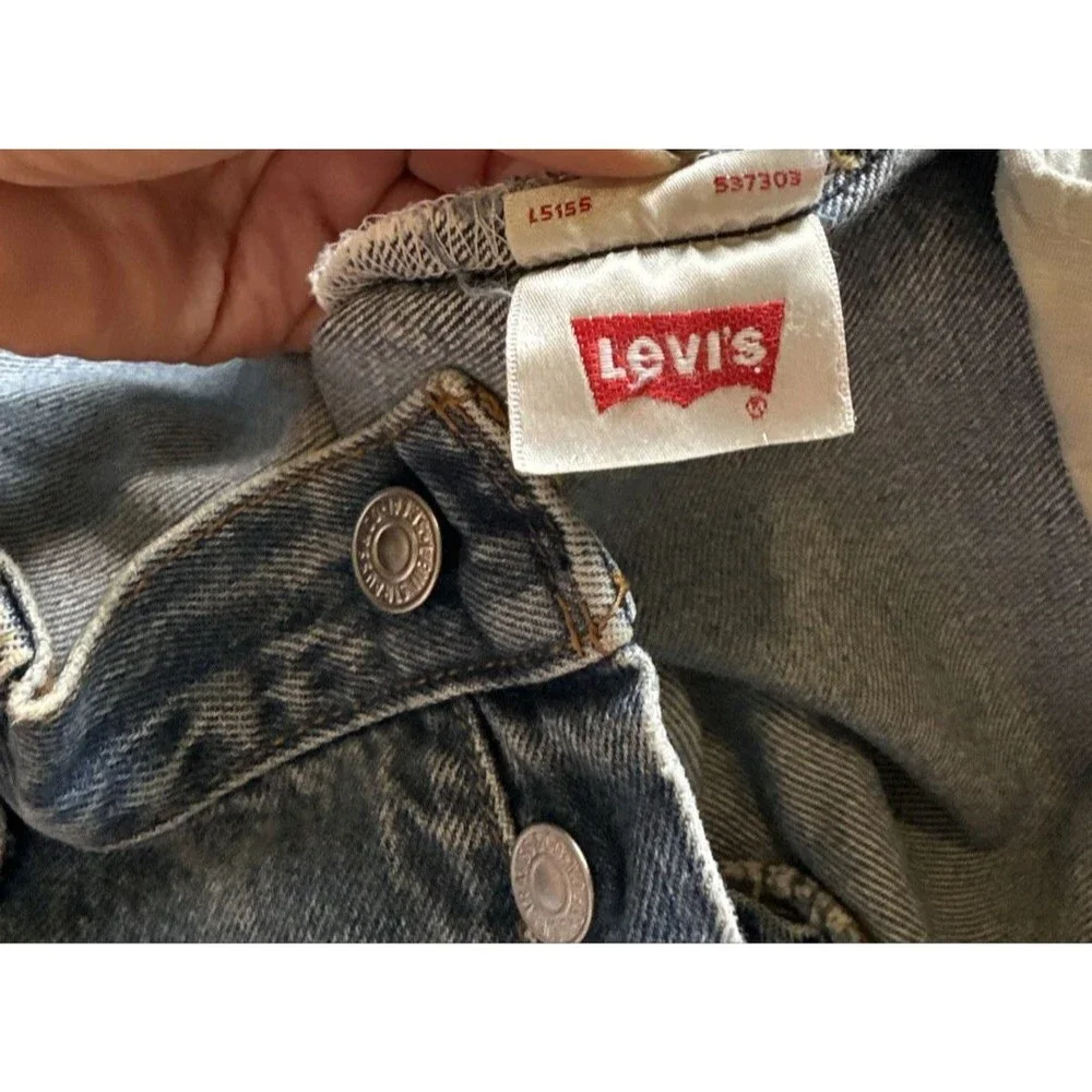 Levis measurements continue motorcycles